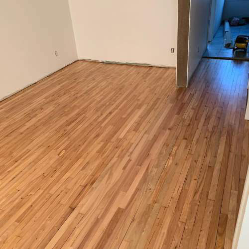 Hardwood floor Pincourt