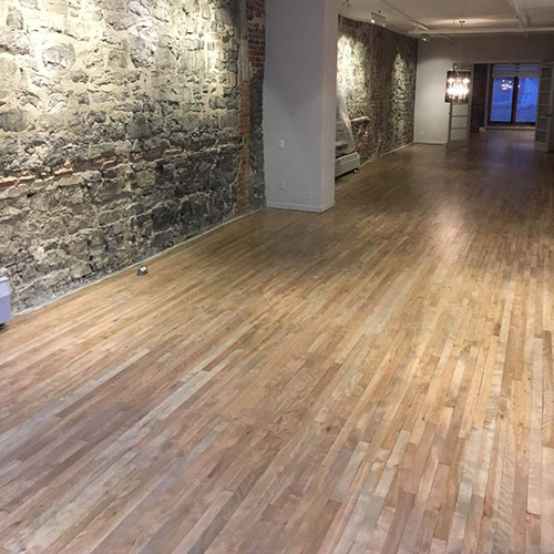 Hardwood flooring repair Île Bizard