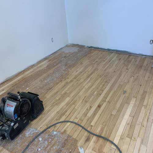 Hardwood floor Pointe-Claire